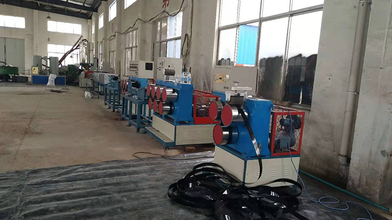 中文字幕丰满孑伦无码专区